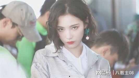 李现爆料鞠婧祎视频大全,揭秘明星幕后趣事  第2张